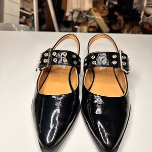 Steve Madden Black Patent Pointed Slingback Flats with Grommet Strap